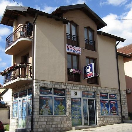 Apartment And Rooms Konak Višegrad 外观 照片