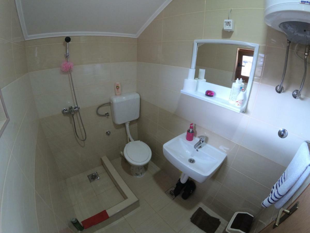 Apartment And Rooms Konak Višegrad 外观 照片
