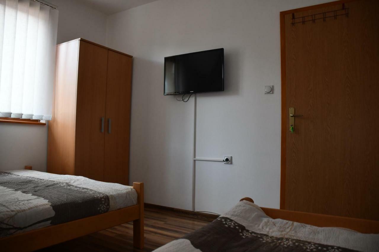 Apartment And Rooms Konak Višegrad 外观 照片