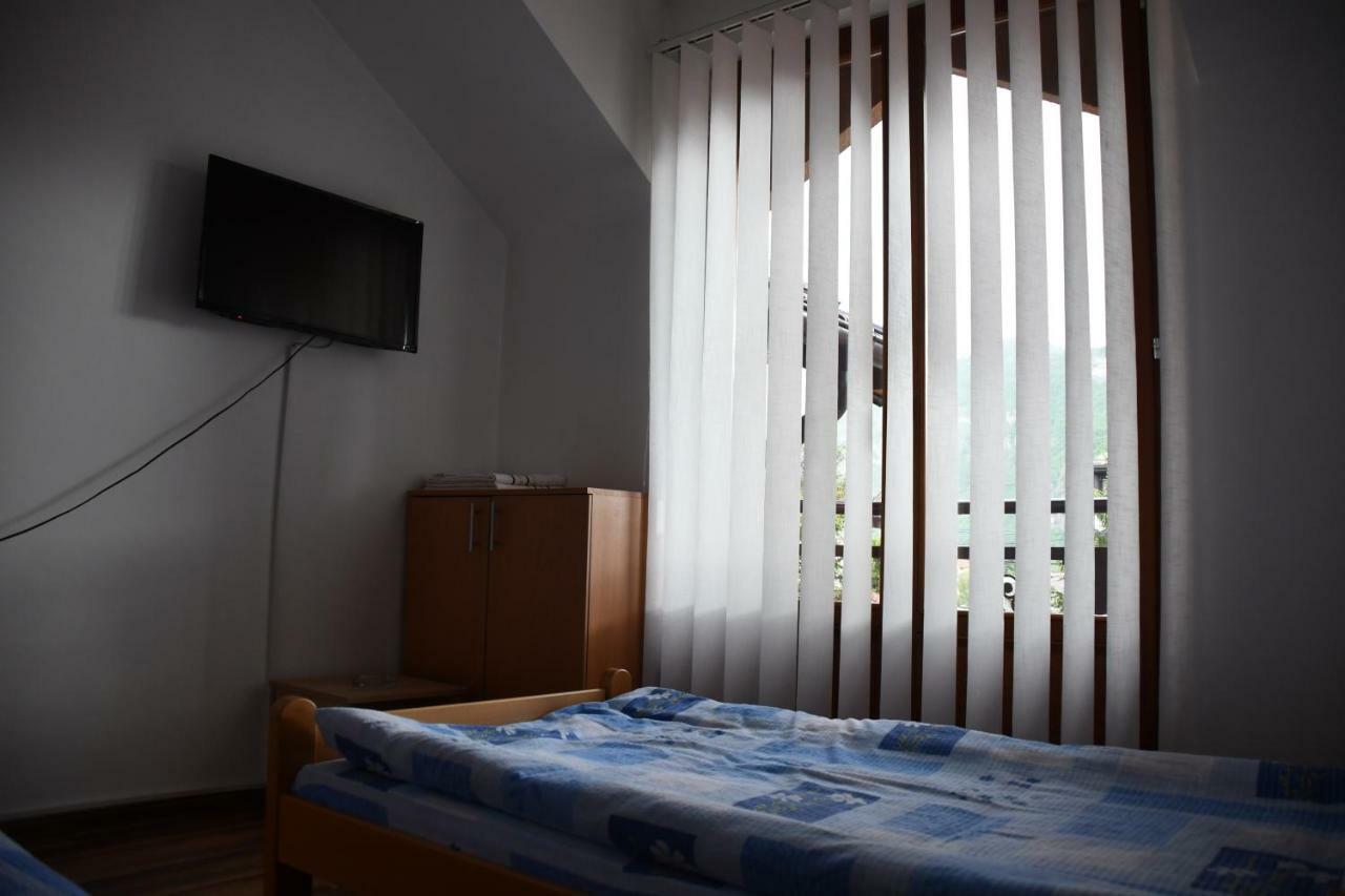 Apartment And Rooms Konak Višegrad 外观 照片